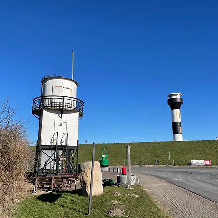 Moderne Direkt Am Elbdeich Und Am Elberadweg Bei Moldenhauer - No1